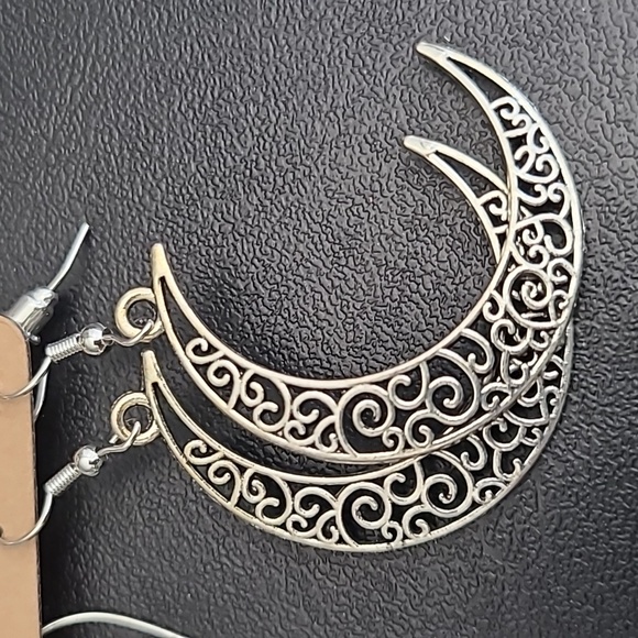 Cute! 6 pairs of boho style earrings - Picture 3 of 5